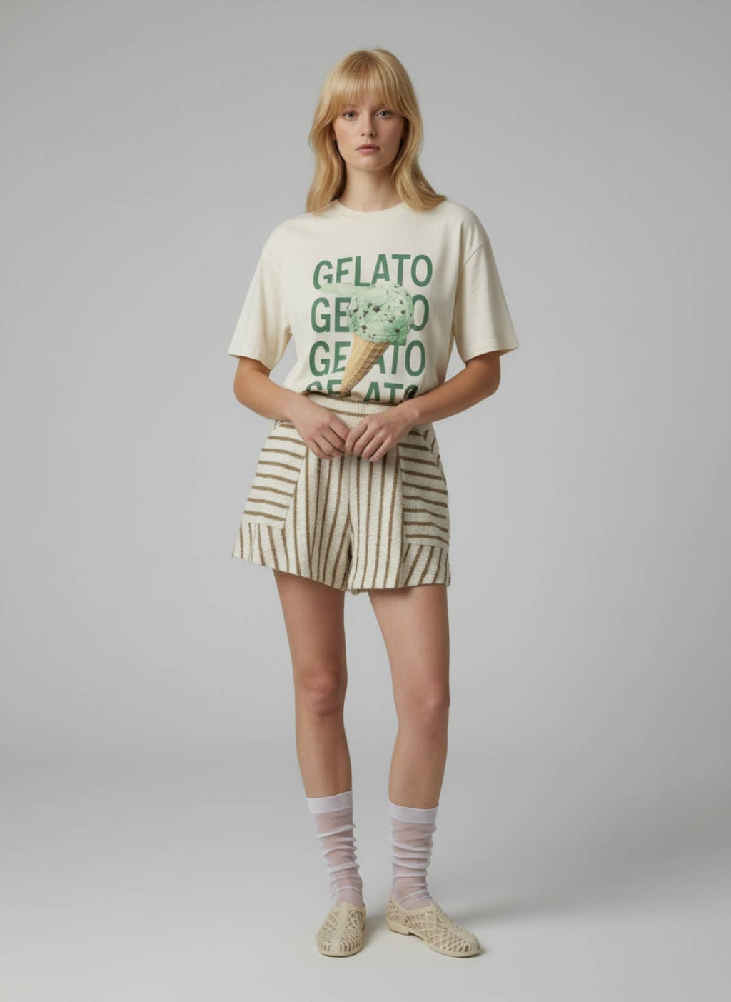 TEXTURED STRIPE POCKET SHORTS