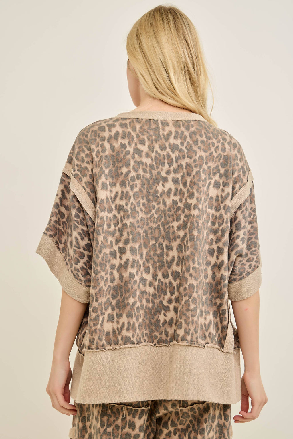 LEOPARD TERRY CREWNECK