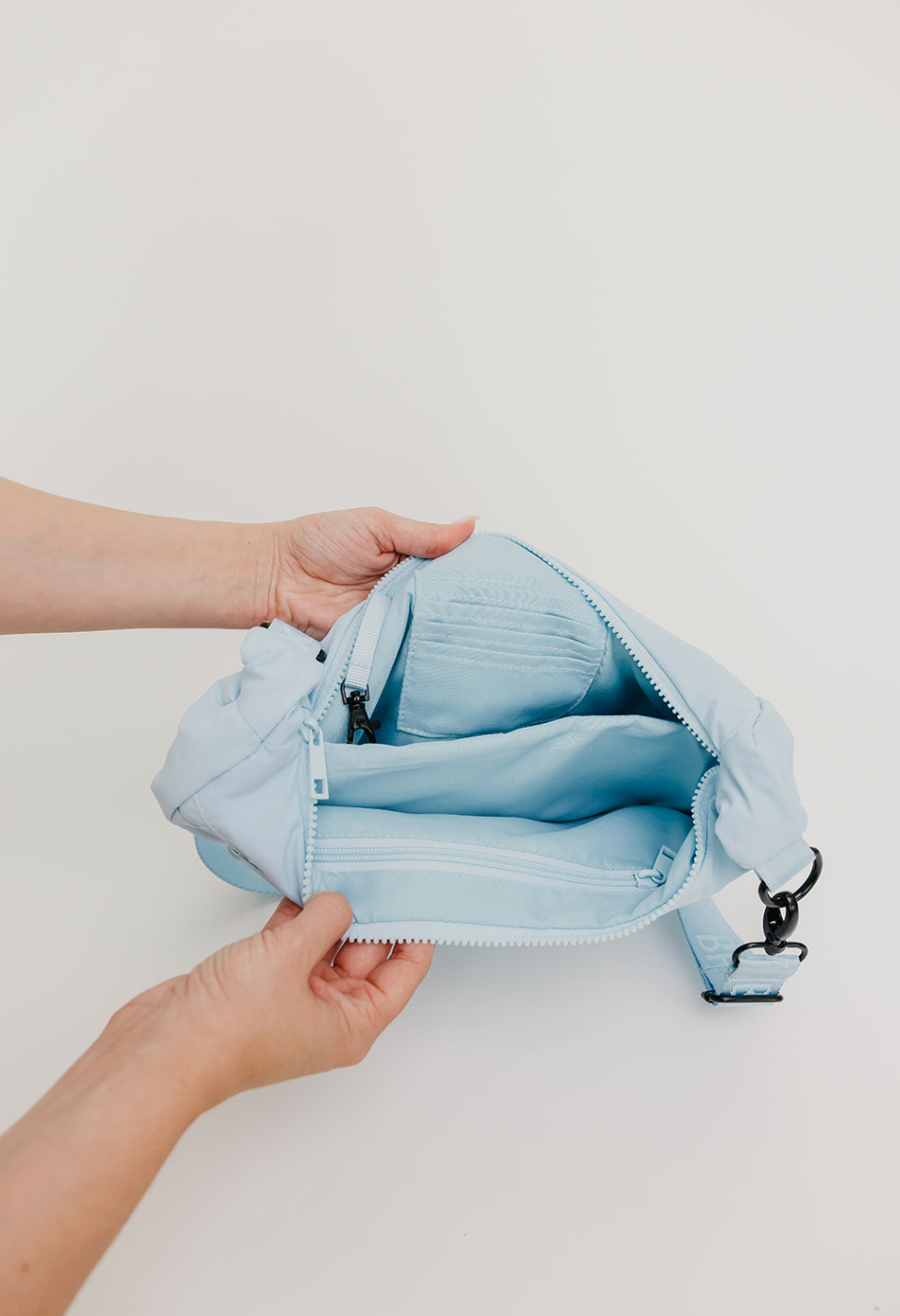 BRIXLEY CLOUD CRESCENT BAG
