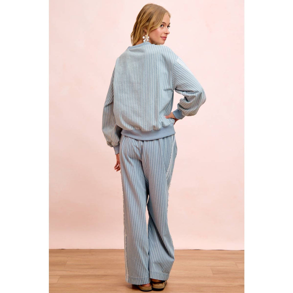 STRIPES LACE CONTRAST SIDED DENIM PANTS