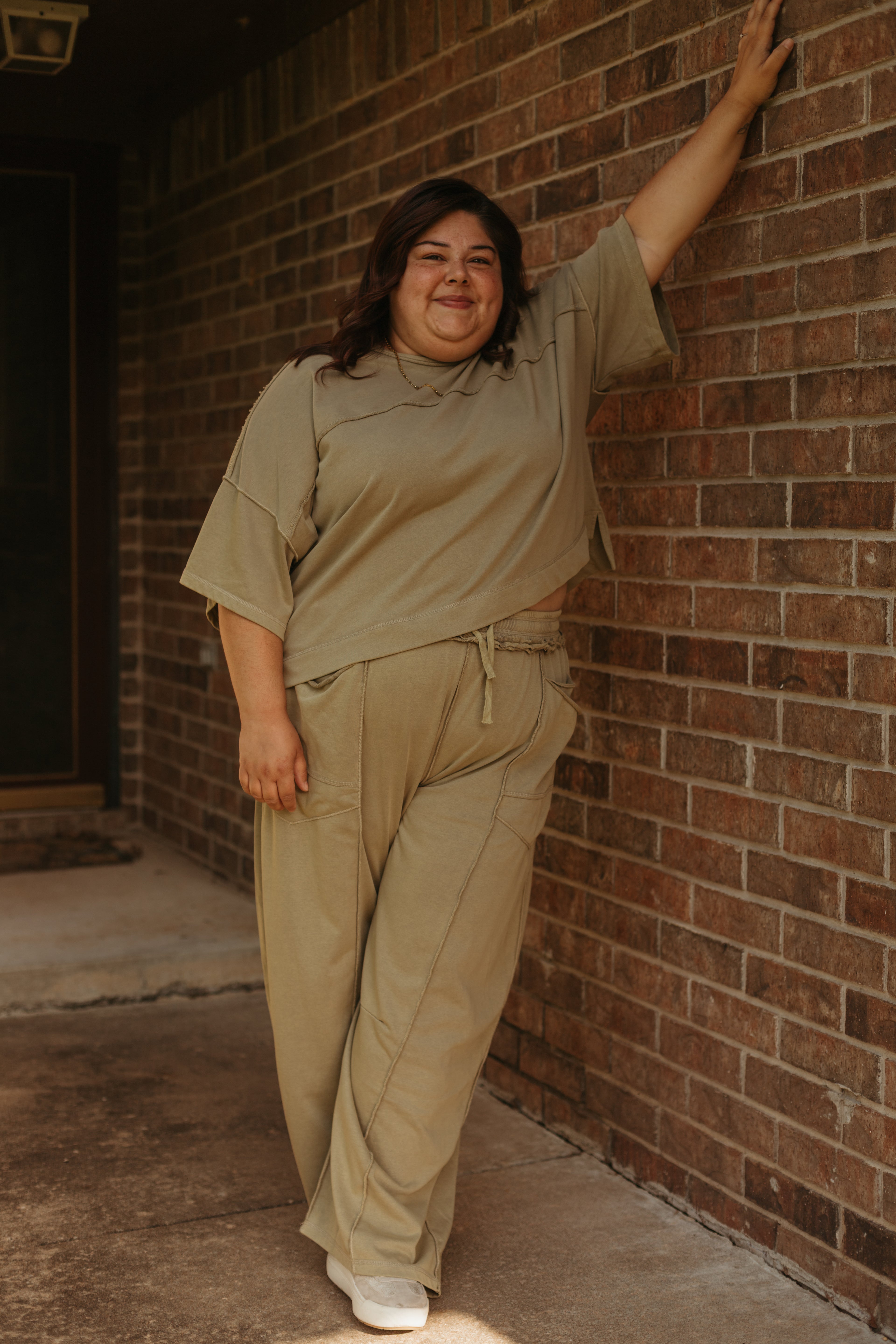 OLIVE MINERAL WASHED TOP & BARREL PANT SET