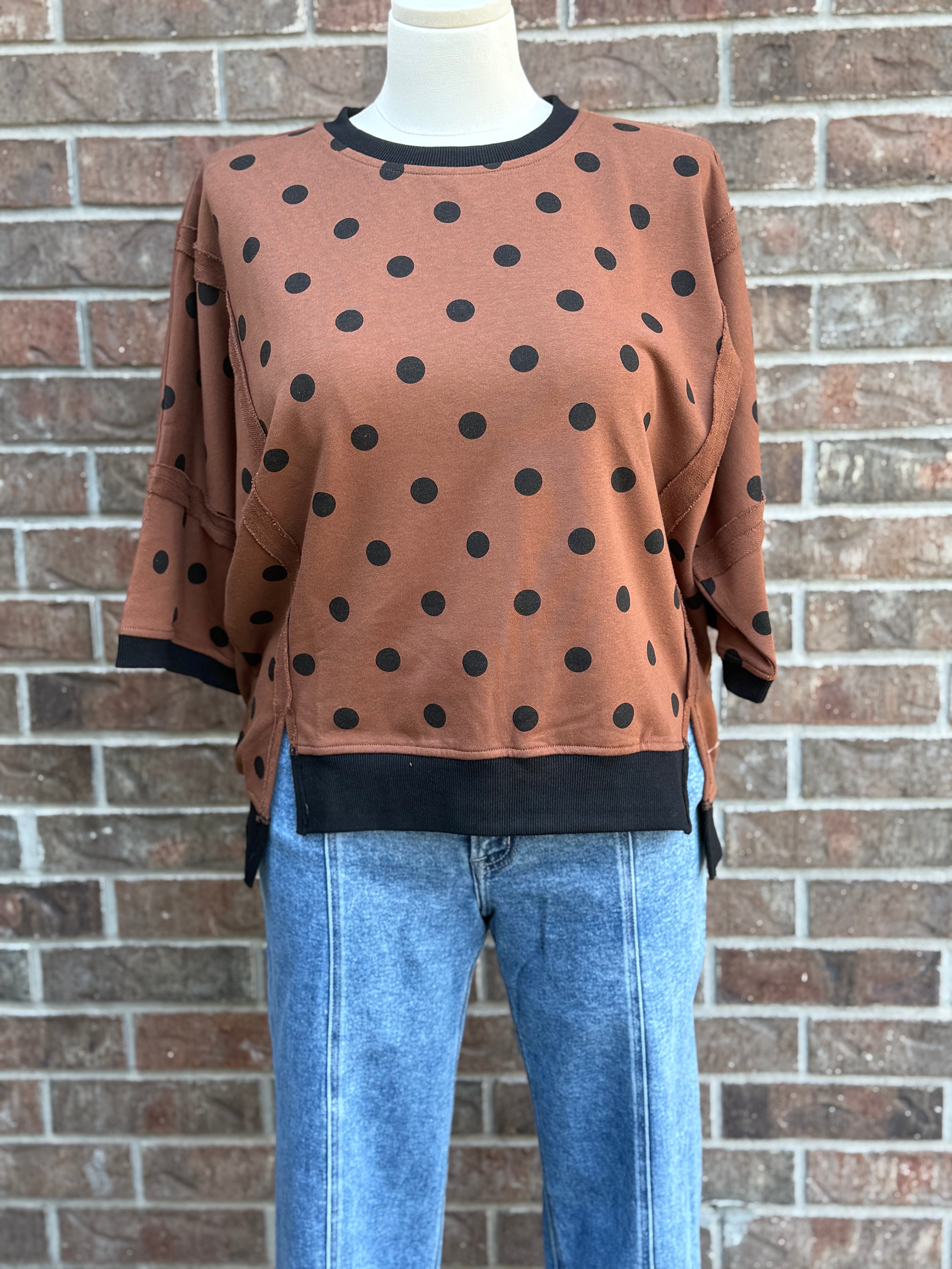 MOCHA OVERSIZED POLKA DOT TOP