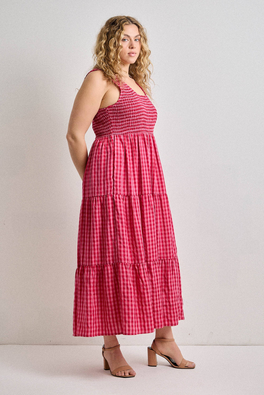 GINGHAM SMOCKED TIERED MAXI DRESS