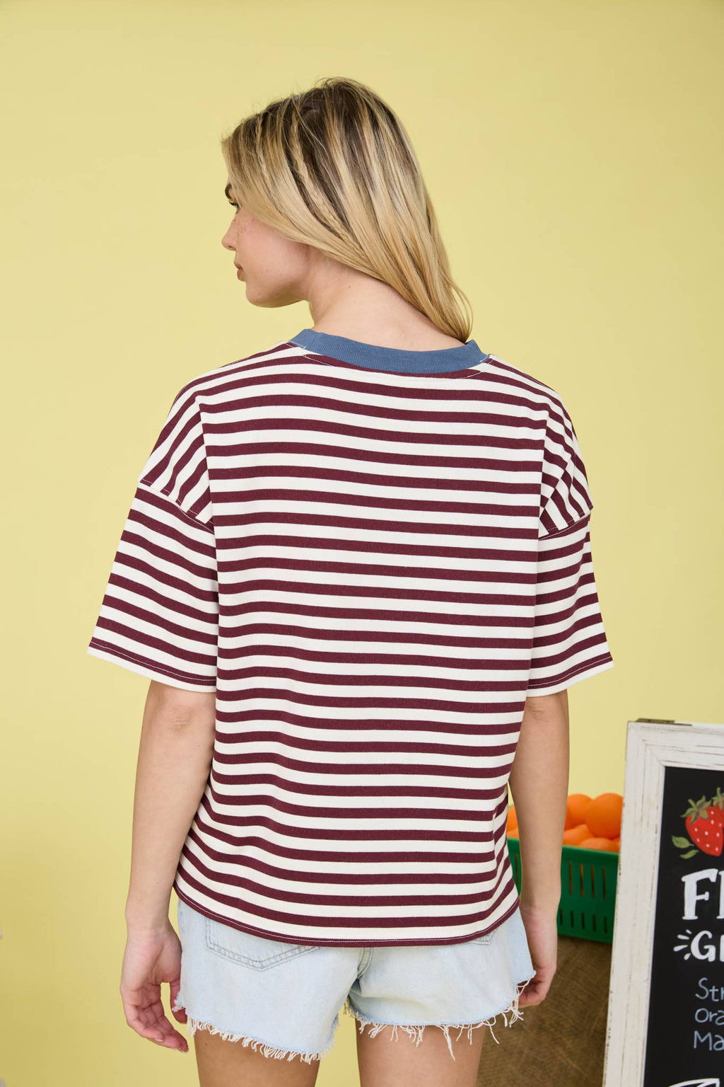 BURGUNDY COLORBLOCK SHORT SLEEVE KNIT T-SHIRT