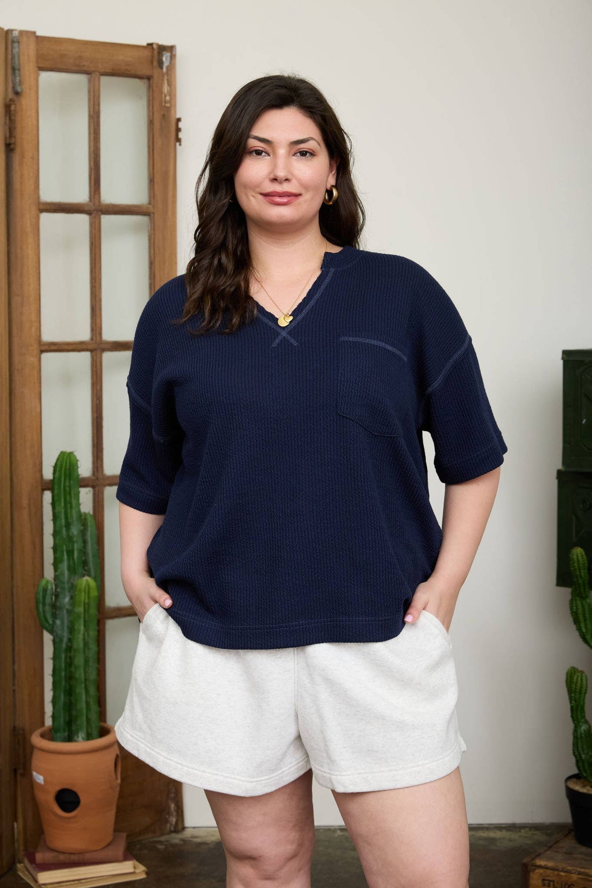 NAVY RIBBED BOXY KNIT TOP